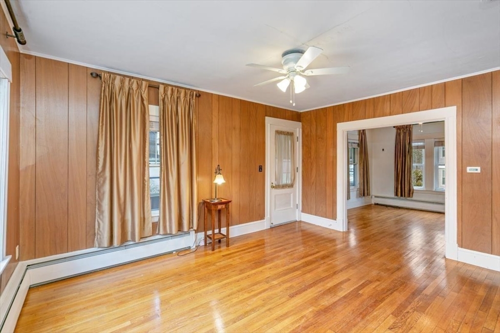 40 Congress Street Amesbury, MA 01913 - Photo 3 of 29