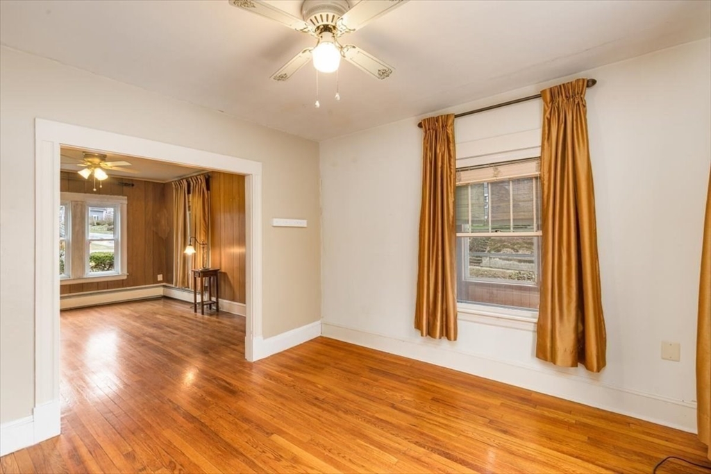 40 Congress Street Amesbury, MA 01913 - Photo 9 of 29