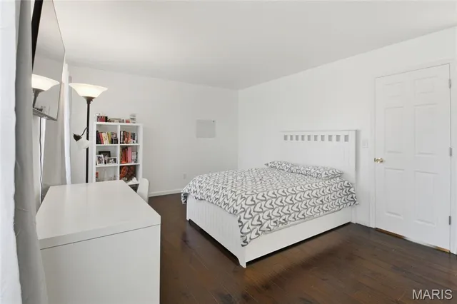 $164,900 | 4376 Tavistock Circle, St. Louis, MO 63129