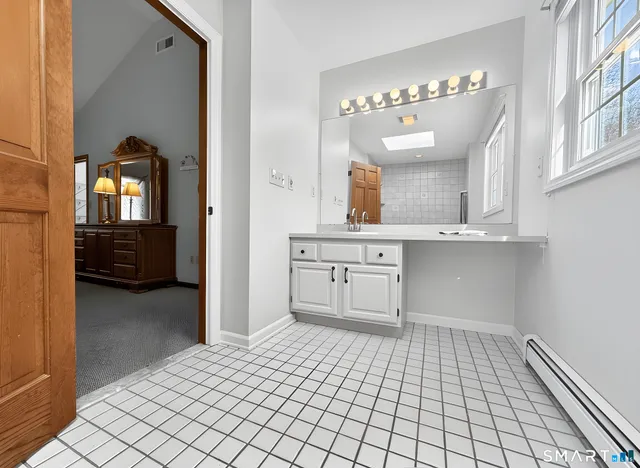 $585,000 | 42 Greenwood Circle, Seymour, CT 06483