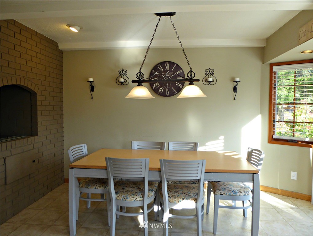 8628 Bender Road Lynden, WA 98264 - Photo 7 of 25 Gallery Image 7