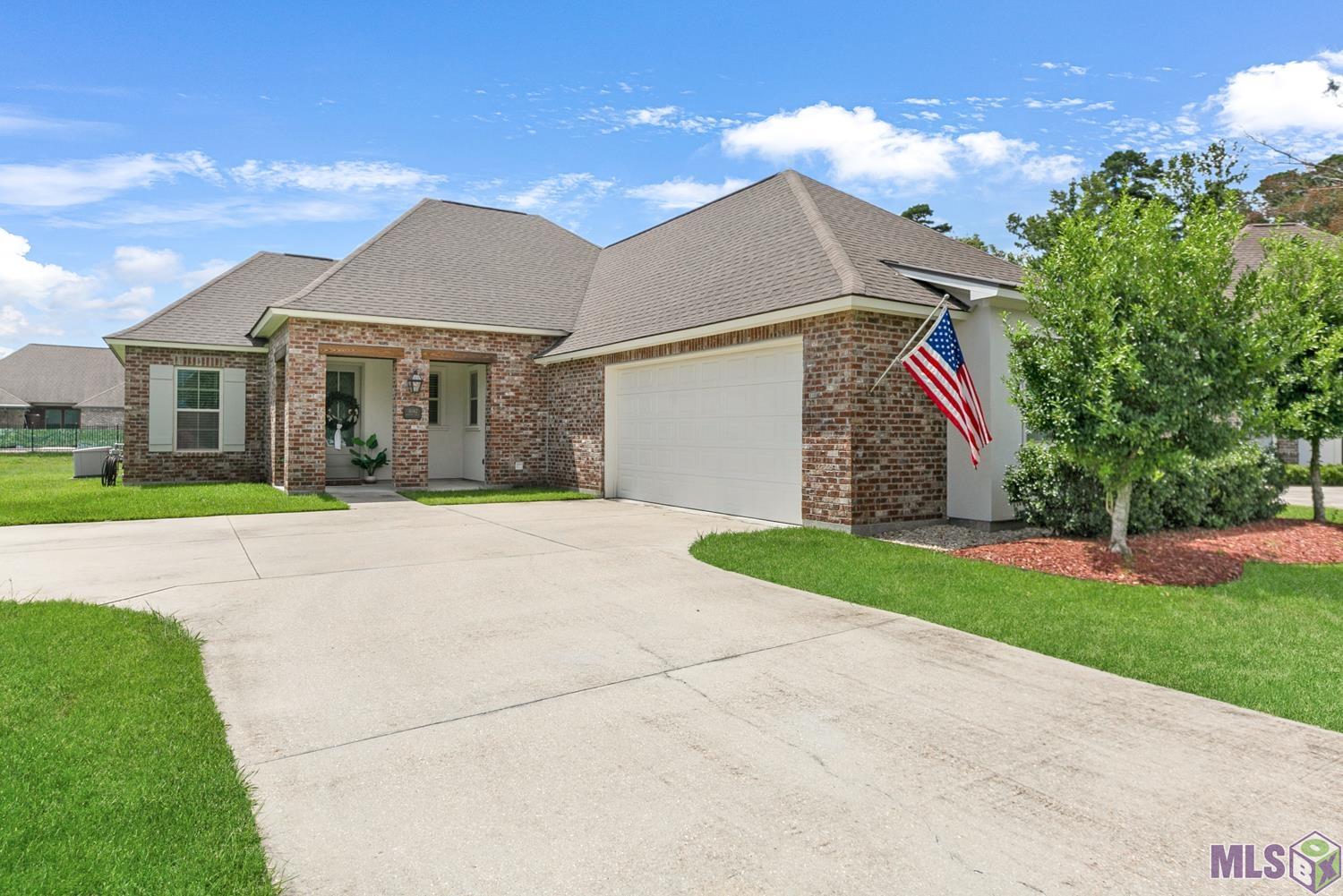 16142 Redstone Drive Pride, LA 70770 - Photo 1 of 14