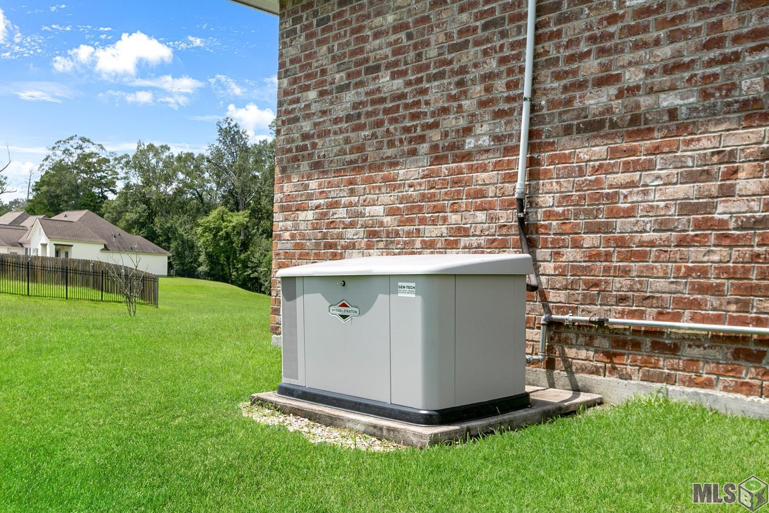 16142 Redstone Drive Pride, LA 70770 - Photo 13 of 14