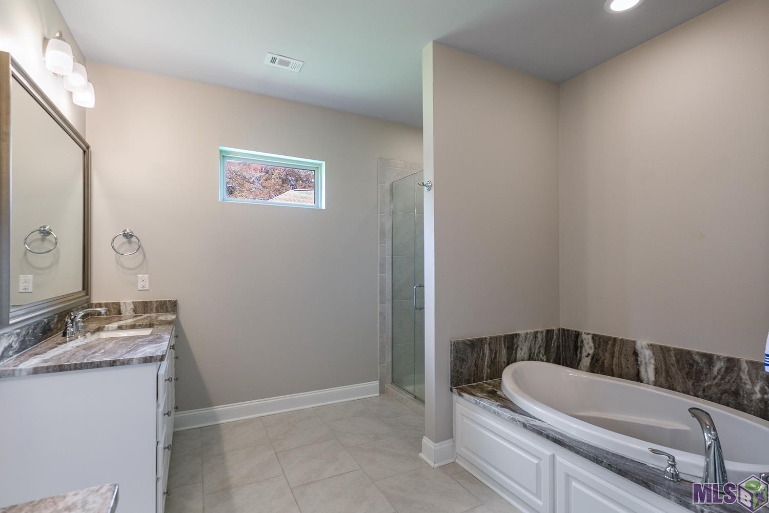 16142 Redstone Drive Pride, LA 70770 - Photo 7 of 14