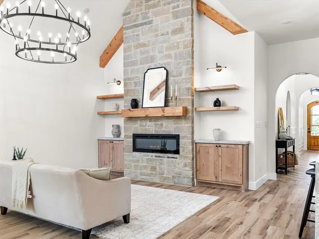 $385,000 | 3116 North Pecan Street, Fort Worth, TX 76106