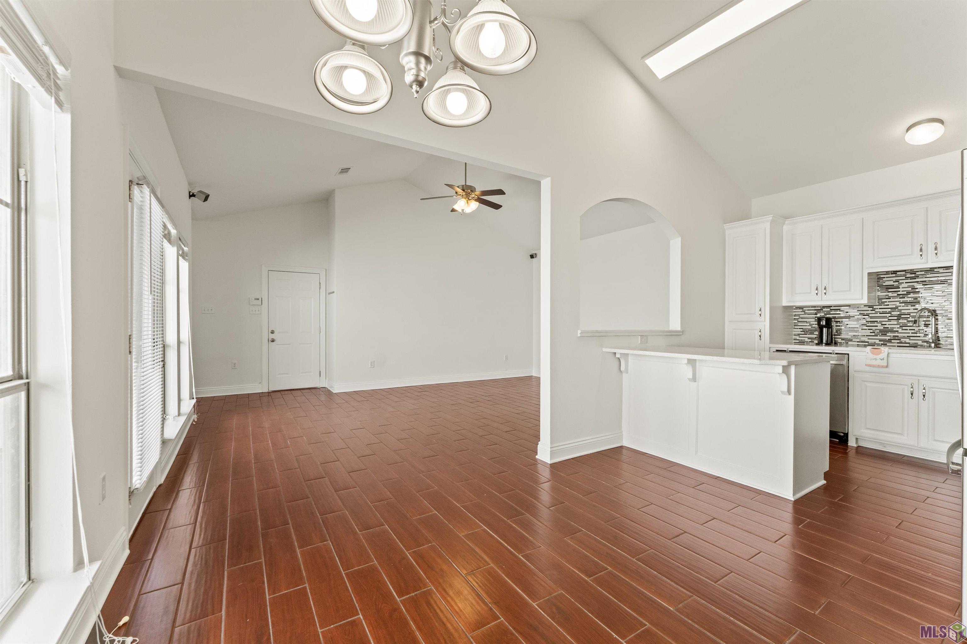 15012 Rimrock Court Baton Rouge, LA 70819 - Photo 9 of 27