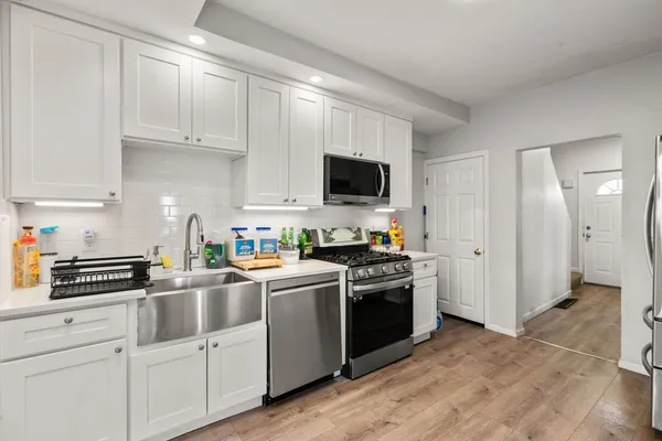 $1,100,000 | 23-25 Hoyle Street, Norwood, MA 02062