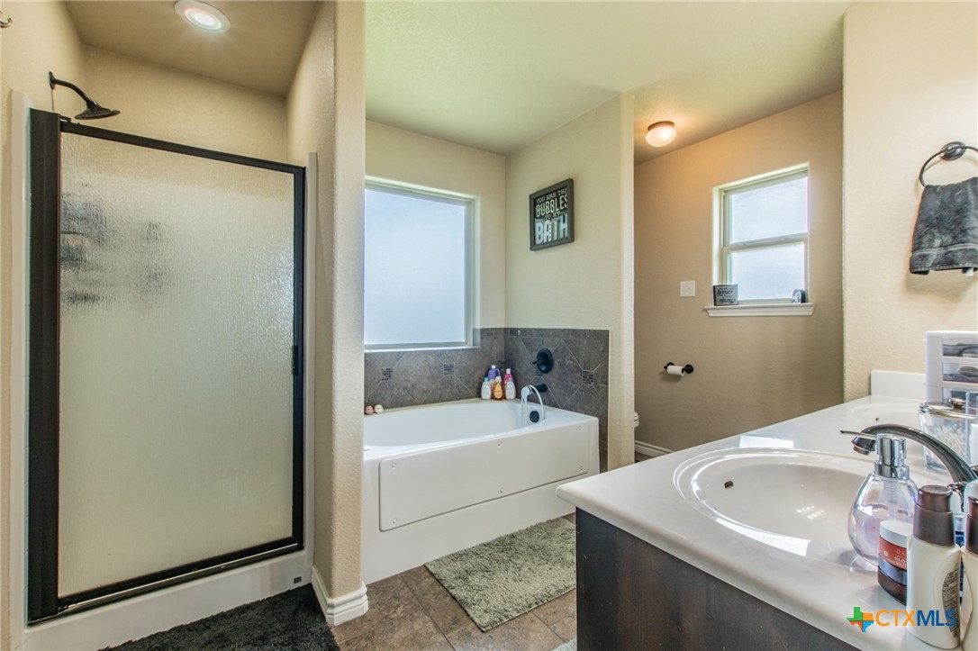 3902 Anvil Range Road Killeen, TX 76549 - Photo 15 of 33