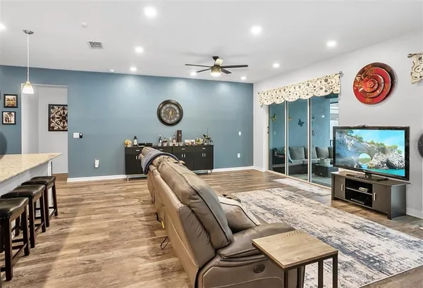 $2,650 | 12444 Brick Cobblestone Drive, Riverview, FL 33579