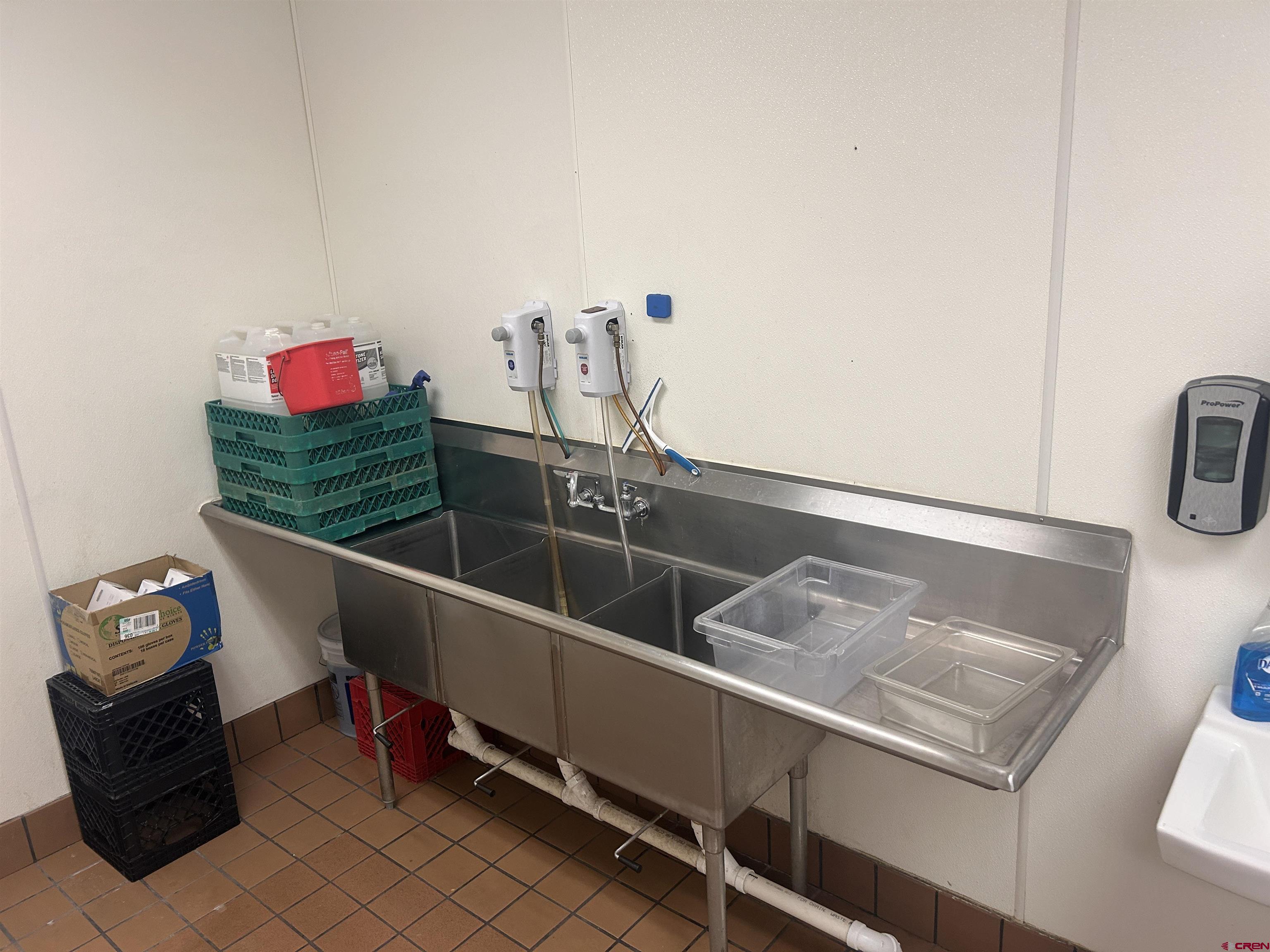 350 Stafford Lane, Unit 3511 Delta, CO 81416 - Photo 9 of 13 a bathroom with a sink and a mirror