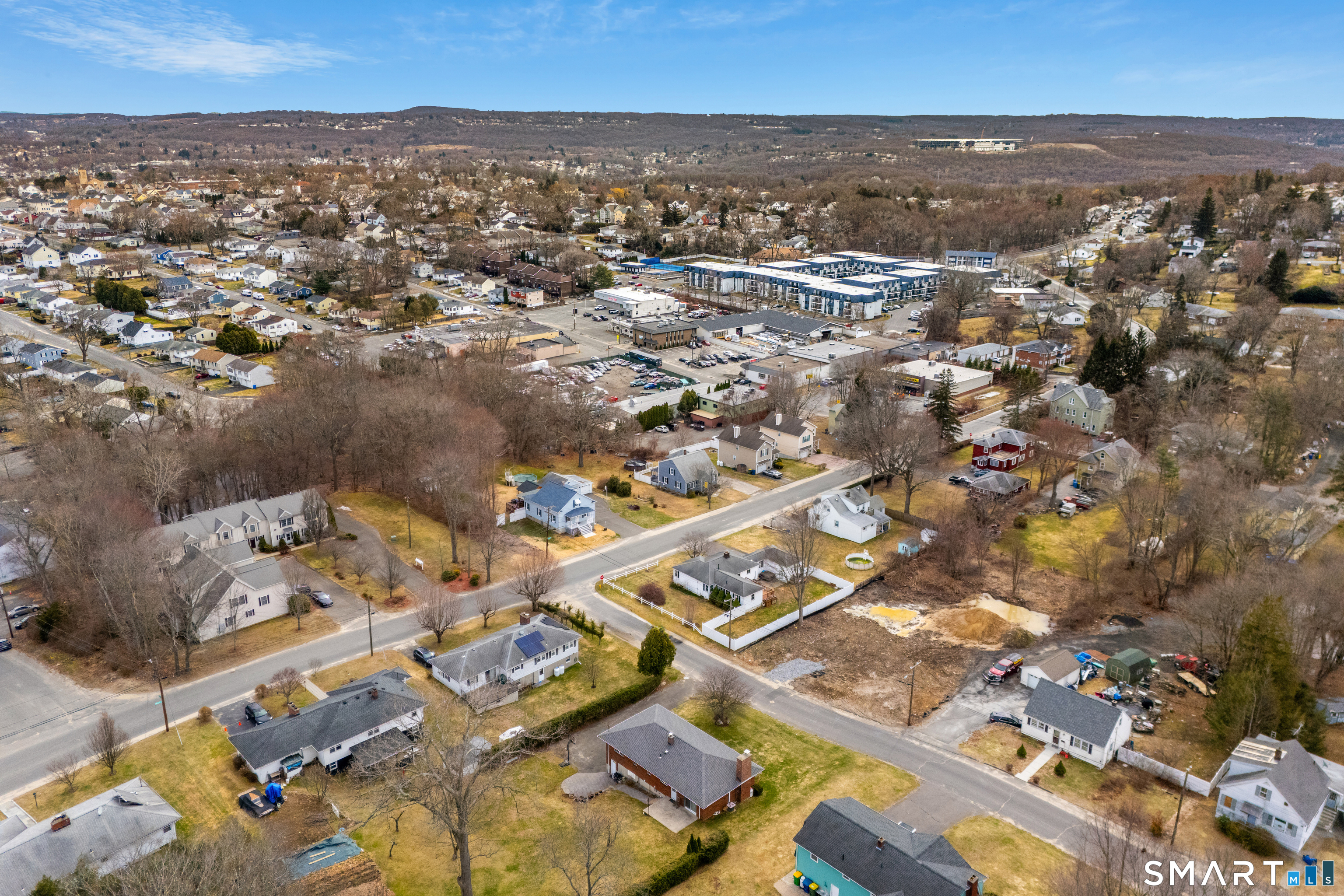 215 Wesley Street Waterbury, CT 06708 - Photo 19 of 22