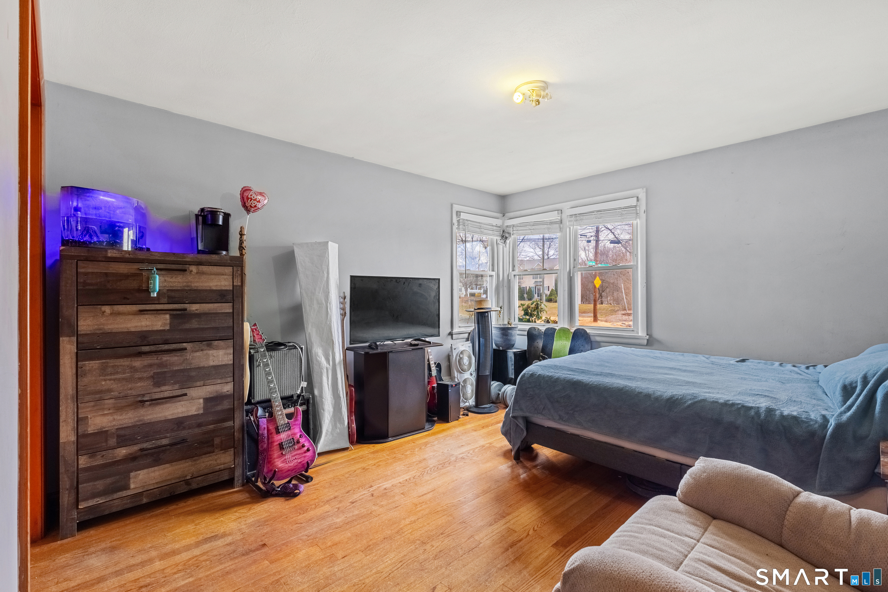 215 Wesley Street Waterbury, CT 06708 - Photo 10 of 22