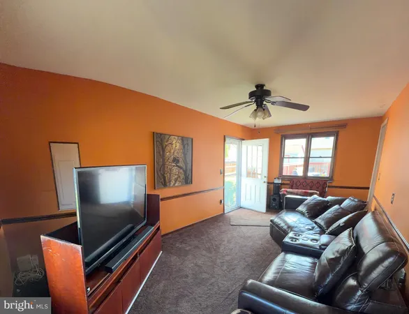 $410,000 | 239 Tinsley Court, Newark, DE 19702