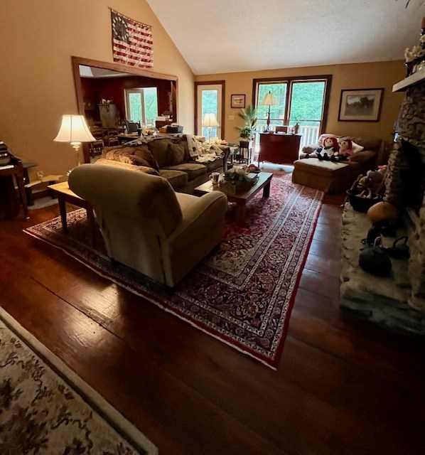 2369 Hoody Hudson Road Cataula, GA 31804 - Photo 8 of 12 a living room with furniture