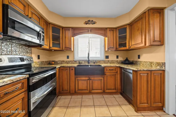 $425,000 | 209 Sweetbriar Lane, Havelock, NC 28532