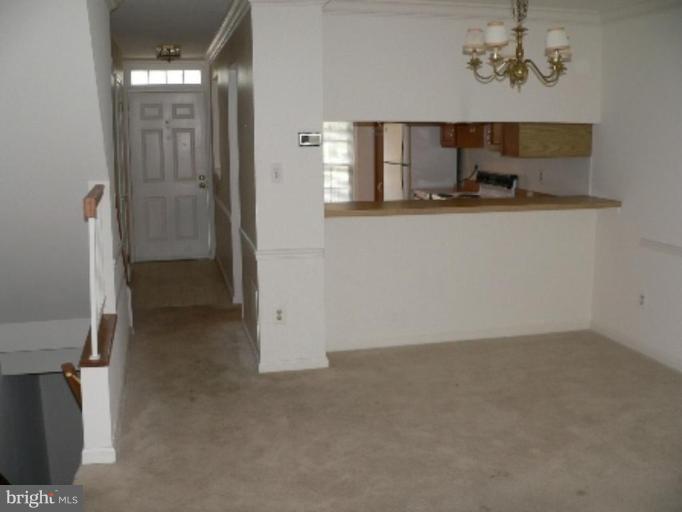 8577 Springfield Oaks Drive Springfield, VA 22153 - Photo 3 of 9 Dining Area