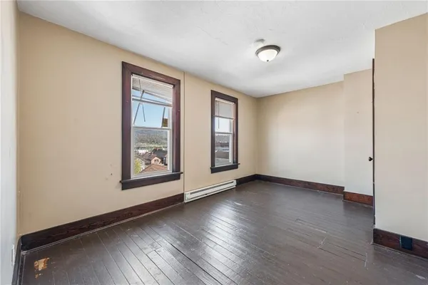 $139,900 | 318 Washington Avenue, Charleroi, PA 15022