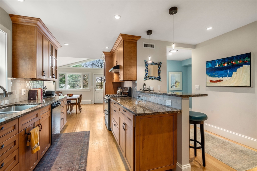 19 Scott Road Belmont, MA 02478 - Photo 11 of 42