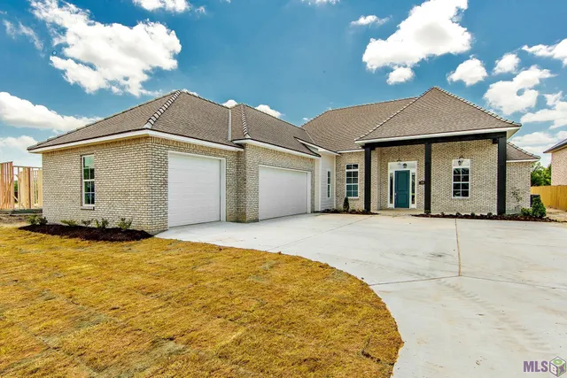 $619,900 | 216 Rue Richard, Gray, LA 70359