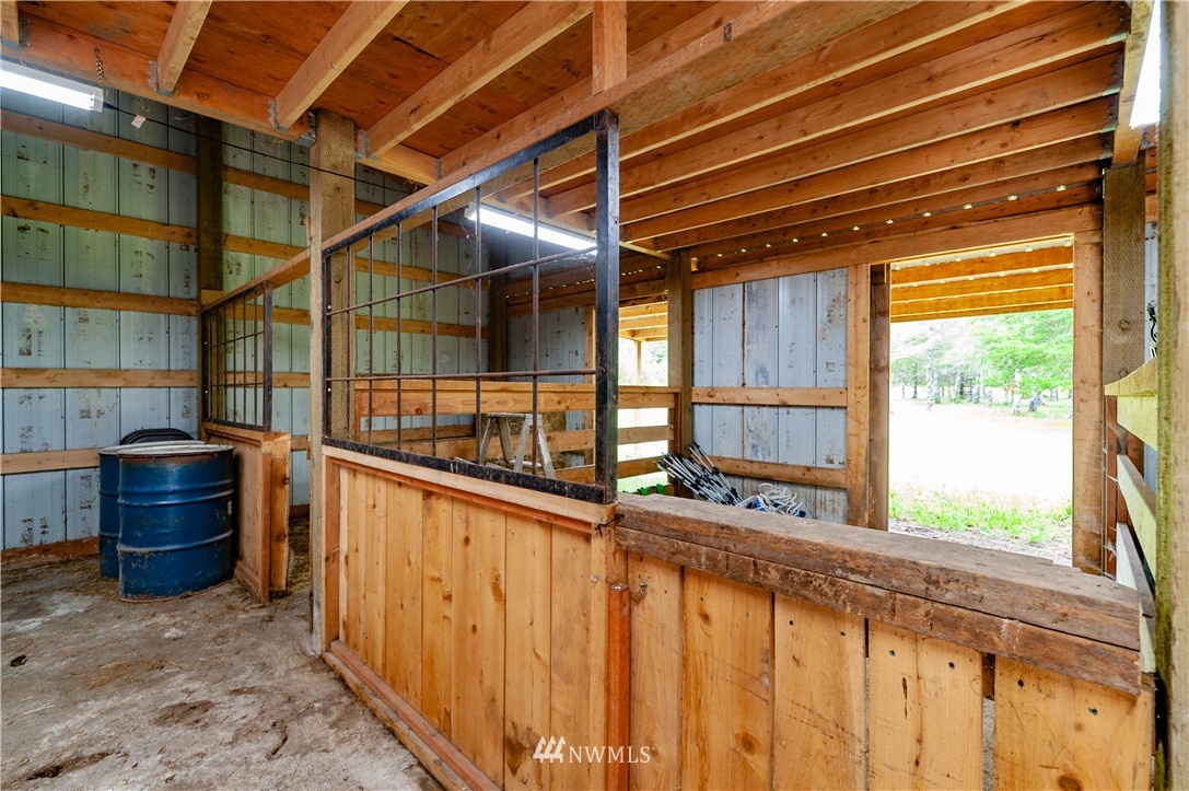 424 Walker Road Hoquiam, WA 98550 - Photo 22 of 25 Gallery Image 22