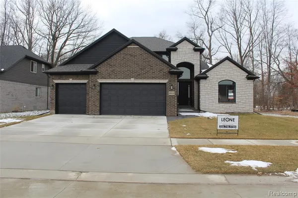 $715,000 | 50315 Arcadia Drive, Macomb, MI 48042