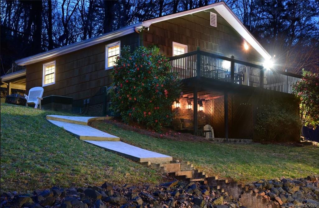 23510 Lake Tillery Road Albemarle, NC 28001 - Photo 1 of 46 Gallery Image 1