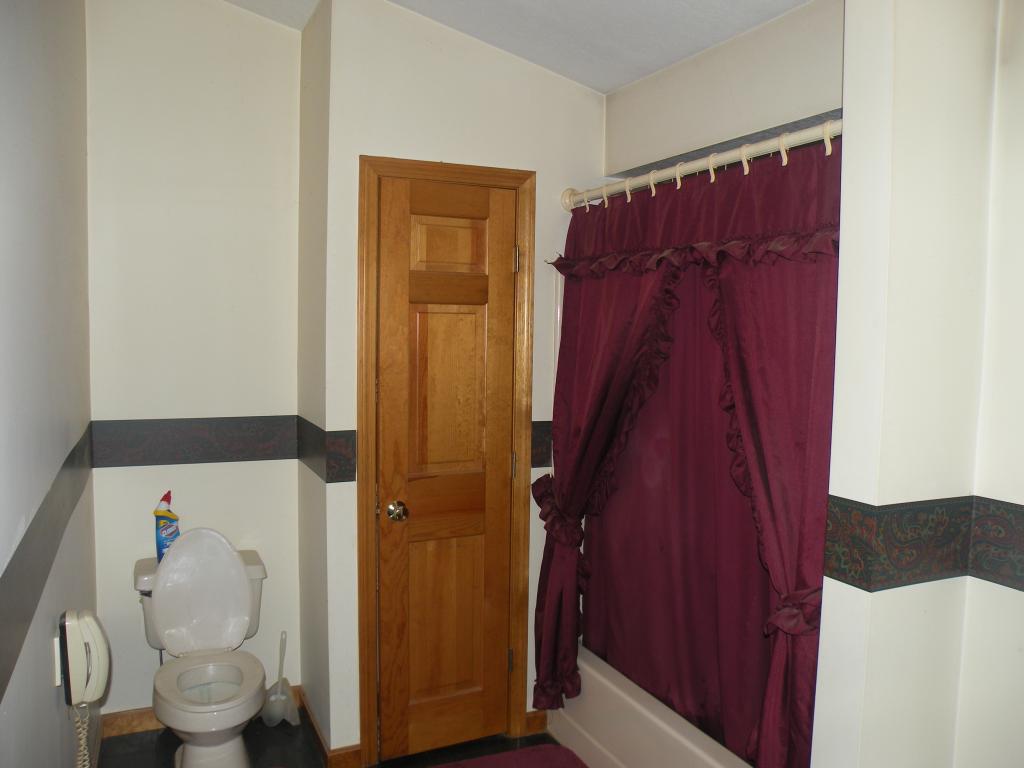 527 Slate Ledge Road Littleton, NH 03561 - Photo 13 of 29