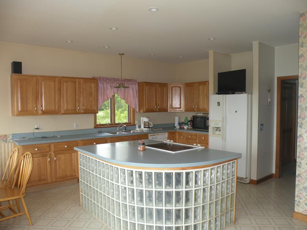 527 Slate Ledge Road Littleton, NH 03561 - Photo 18 of 29