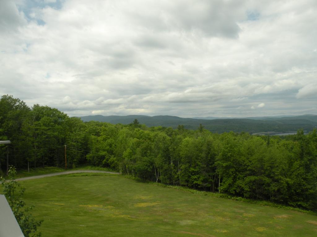 527 Slate Ledge Road Littleton, NH 03561 - Photo 3 of 29