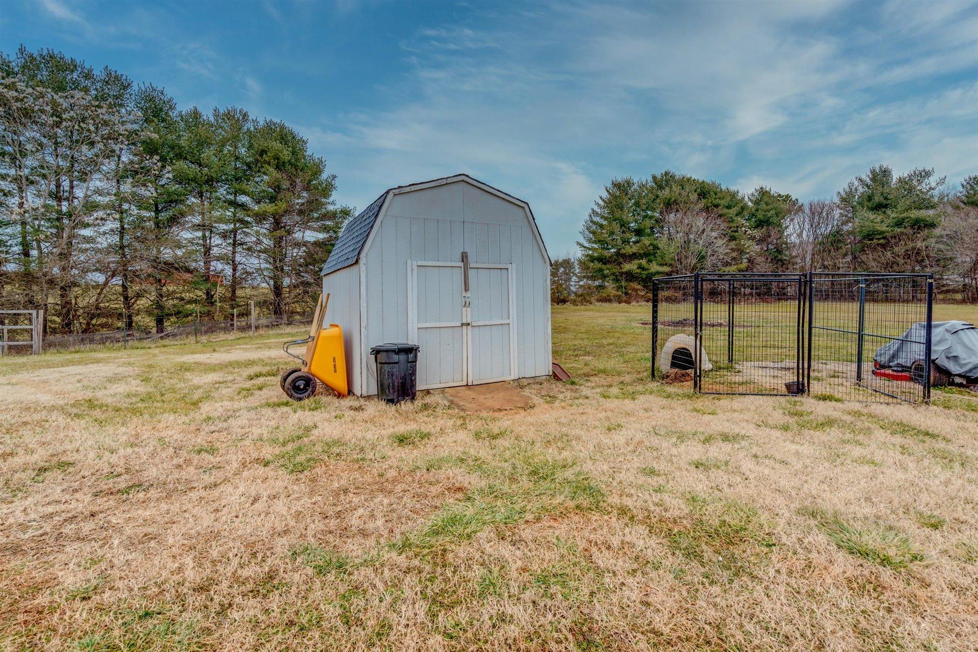 1183 Carroll Road Goodview, VA 24095 - Photo 50 of 61 50-011120210045