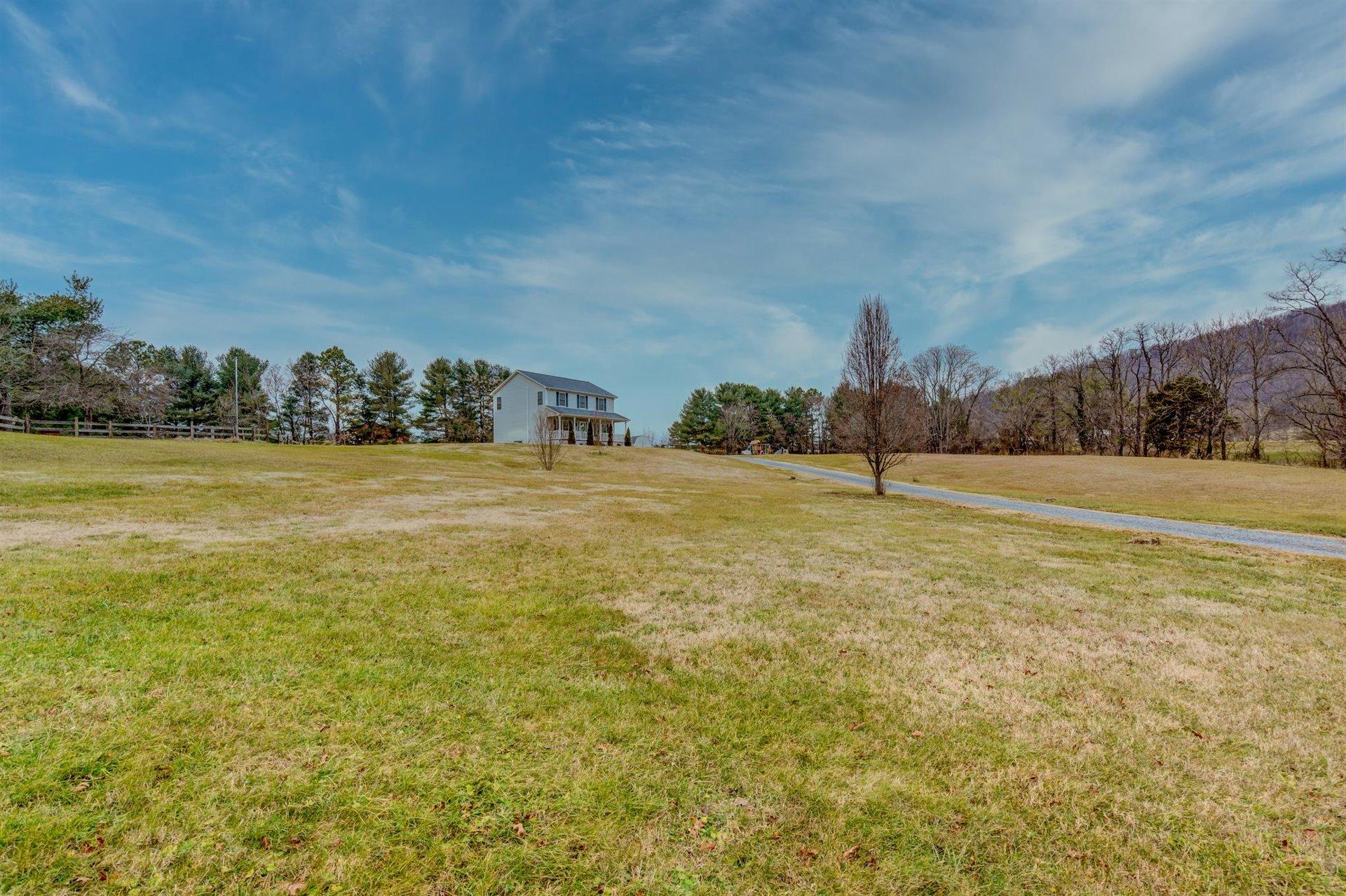 1183 Carroll Road Goodview, VA 24095 - Photo 58 of 61 58-011120210058