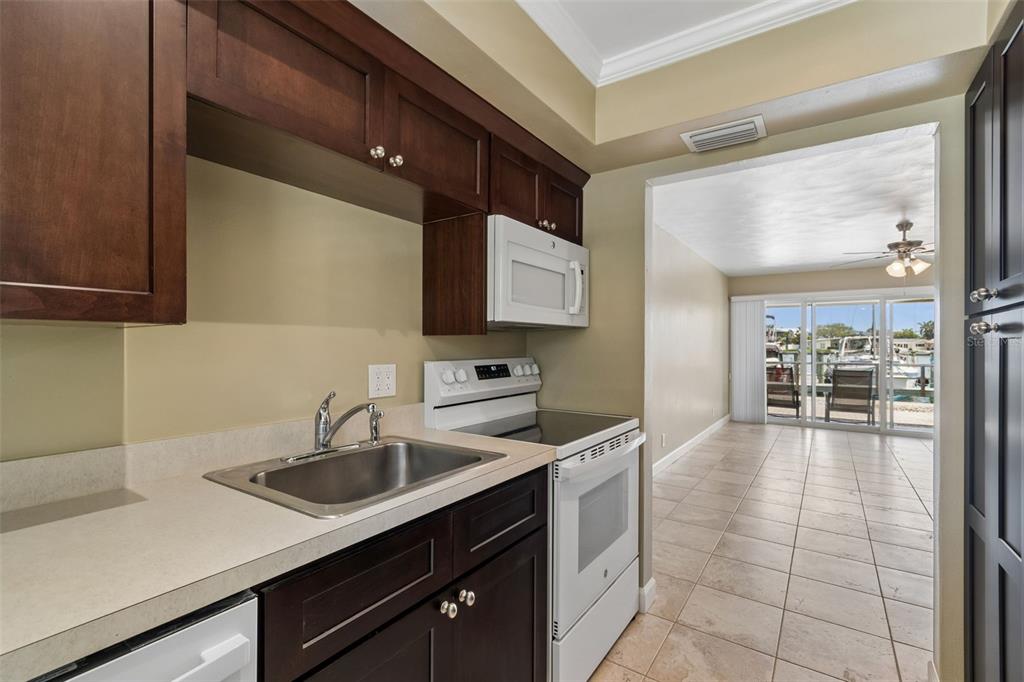 2307 Bay Boulevard Indian Rocks Beach, FL 33785 - Photo 51 of 85