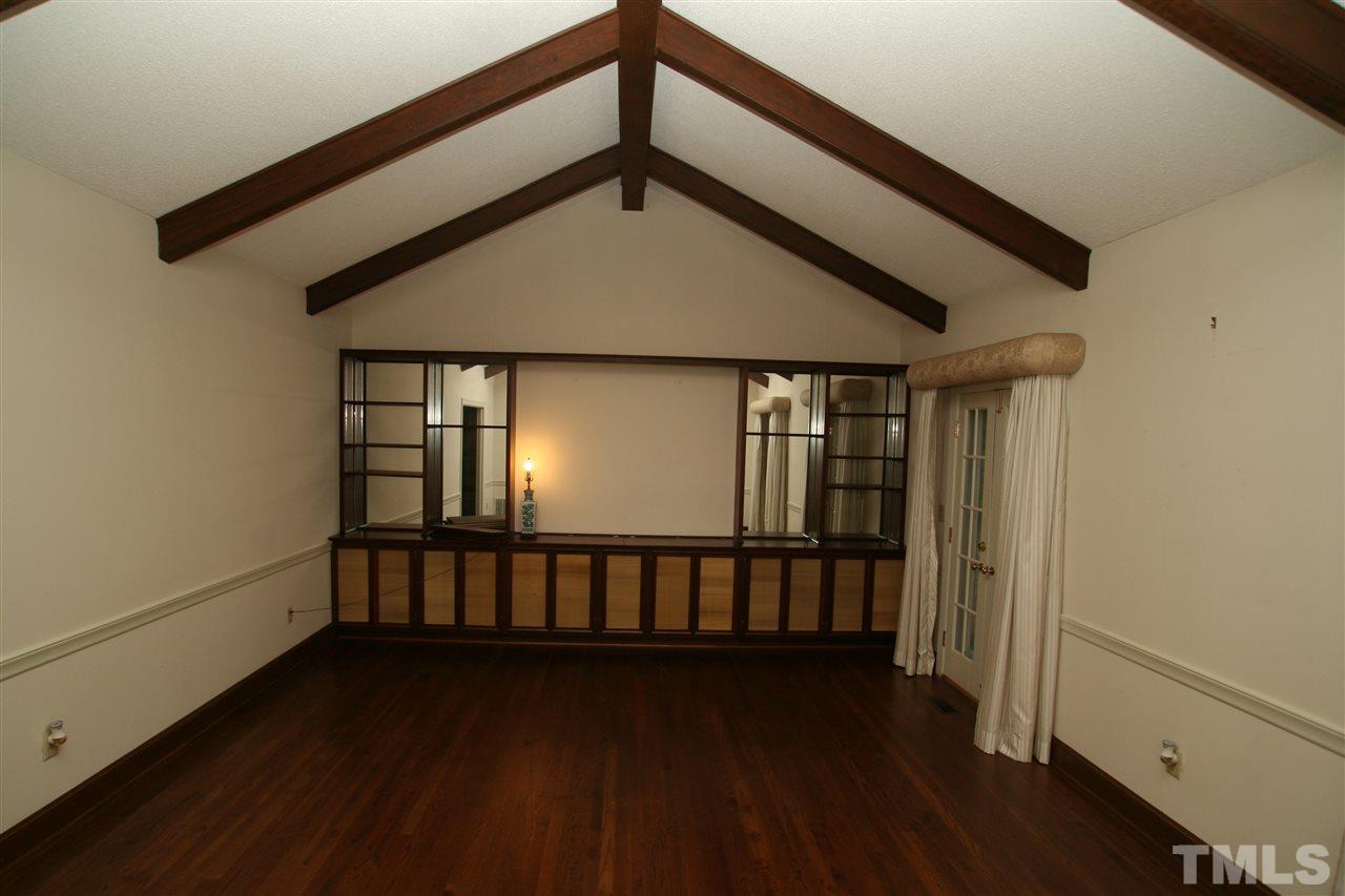 1304 Marlowe Road Raleigh, NC 27609 - Photo 10 of 21 a view of entryway