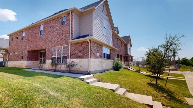 $2,500 | 2151 Big River Street, College Station, TX 77840