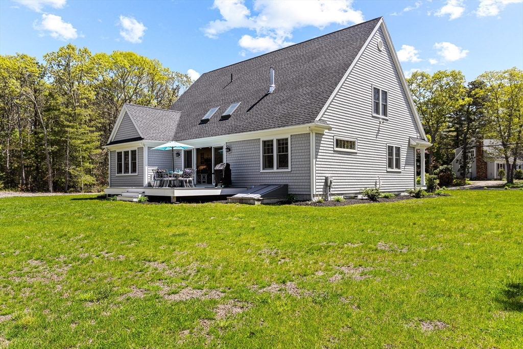 65 St Marks Road East Falmouth, MA 02536 - Photo 12 of 41