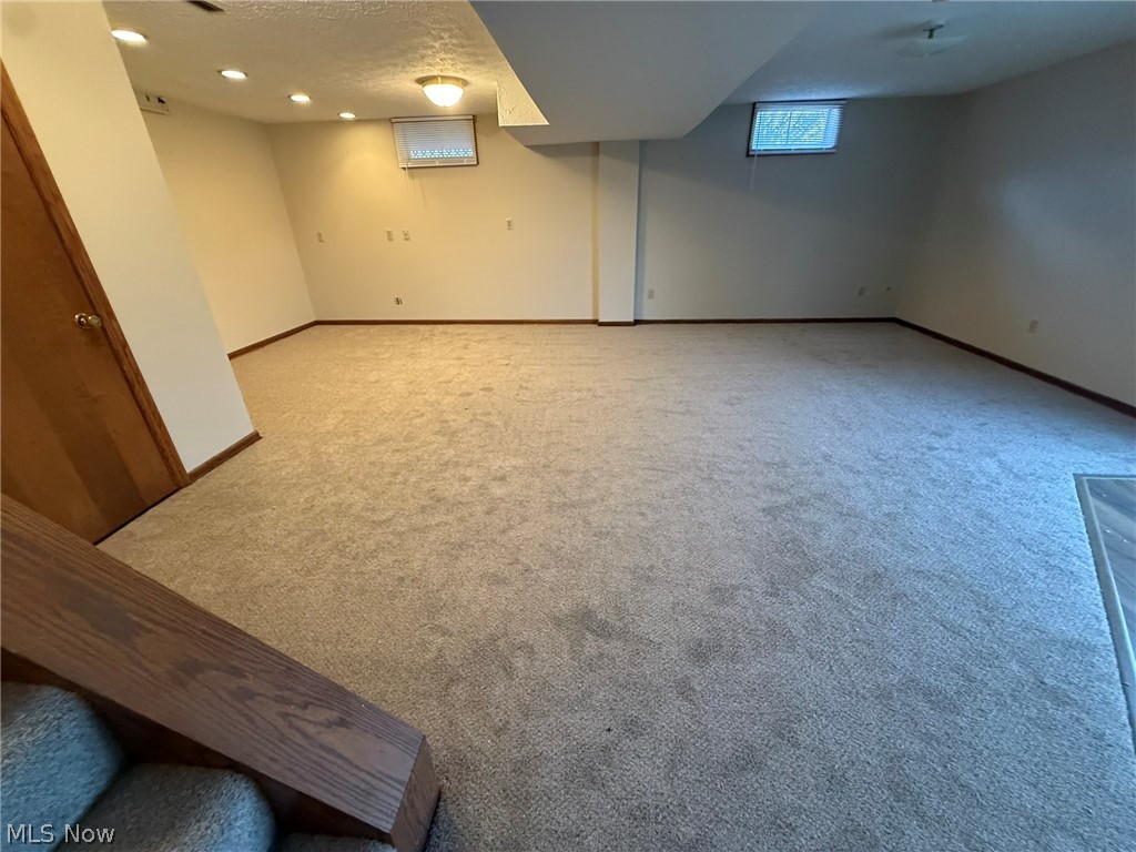 2286 Stonecreek Road New Philadelphia, OH 44663 - Photo 19 of 35