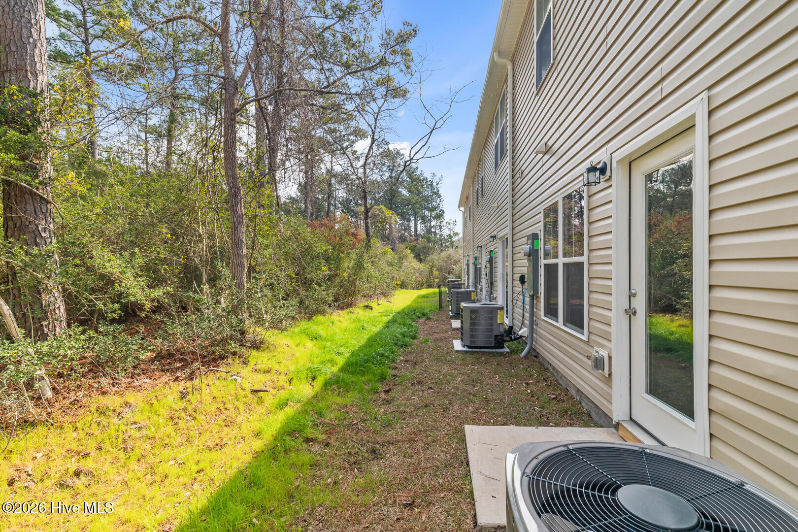132 Buckhorn Avenue Holly Ridge, NC 28445 - Photo 5 of 25 31