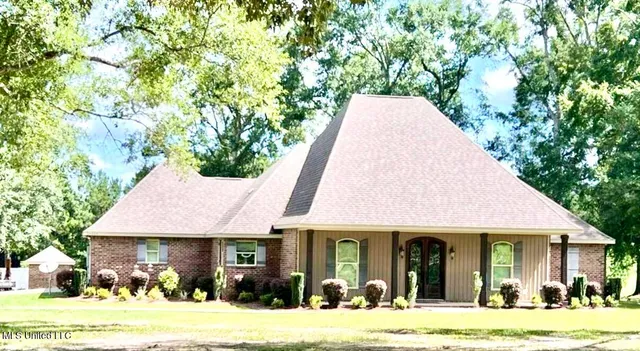 $599,000 | 26509 Highway 613, Lucedale, MS 39452