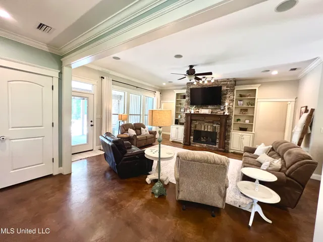 $599,000 | 26509 Highway 613, Lucedale, MS 39452