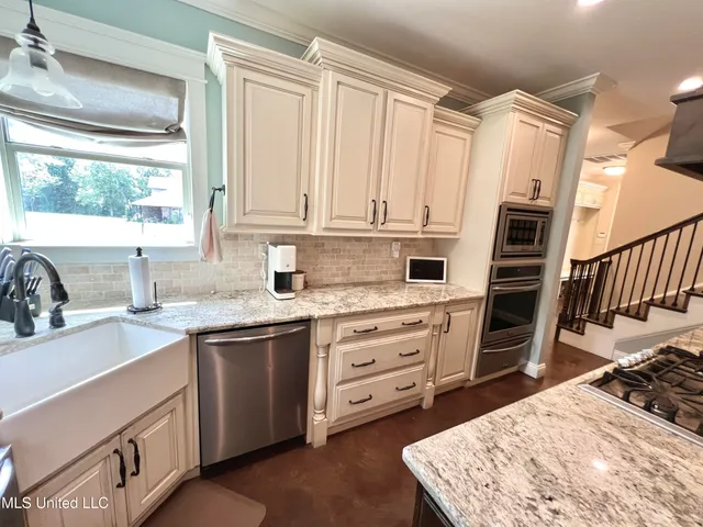 $599,000 | 26509 Highway 613, Lucedale, MS 39452