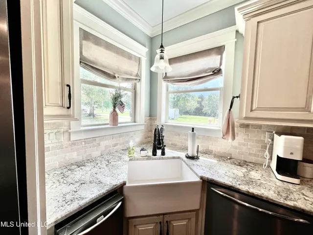 $599,000 | 26509 Highway 613, Lucedale, MS 39452