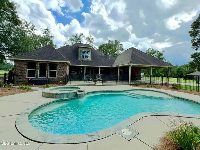 $599,000 | 26509 Highway 613, Lucedale, MS 39452