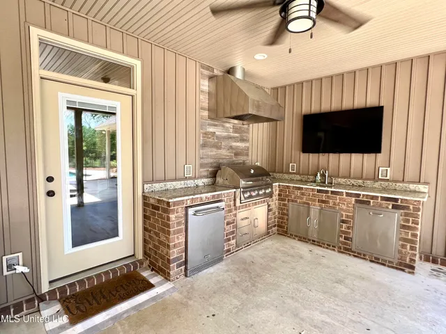 $599,000 | 26509 Highway 613, Lucedale, MS 39452