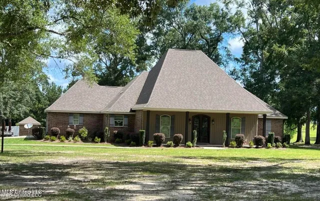 $599,000 | 26509 Highway 613, Lucedale, MS 39452