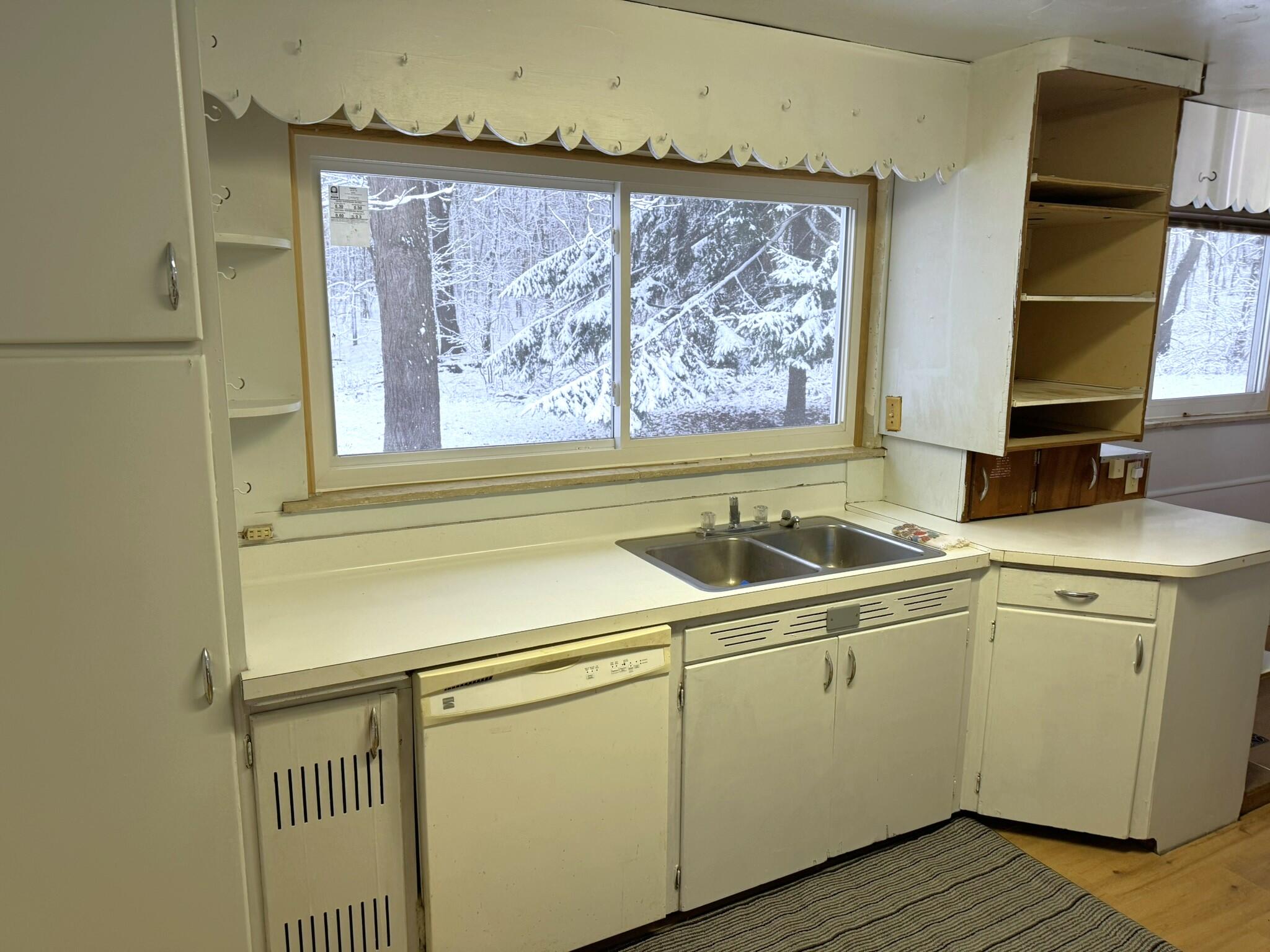 12441 Town Road Parma, MI 49269 - Photo 5 of 31 IMG_7832c