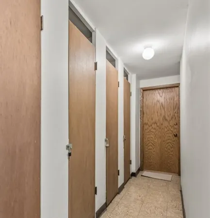 $152,900 | 2037 North Harlem Avenue, Unit 1W, Chicago, IL 60707