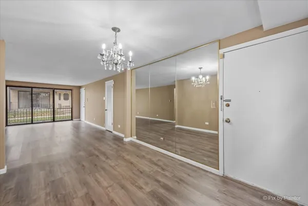 $152,900 | 2037 North Harlem Avenue, Unit 1W, Chicago, IL 60707