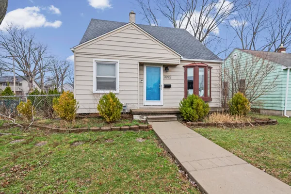 $265,000 | 3992 Greenfield Road, Berkley, MI 48072