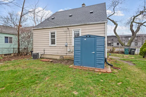 $265,000 | 3992 Greenfield Road, Berkley, MI 48072