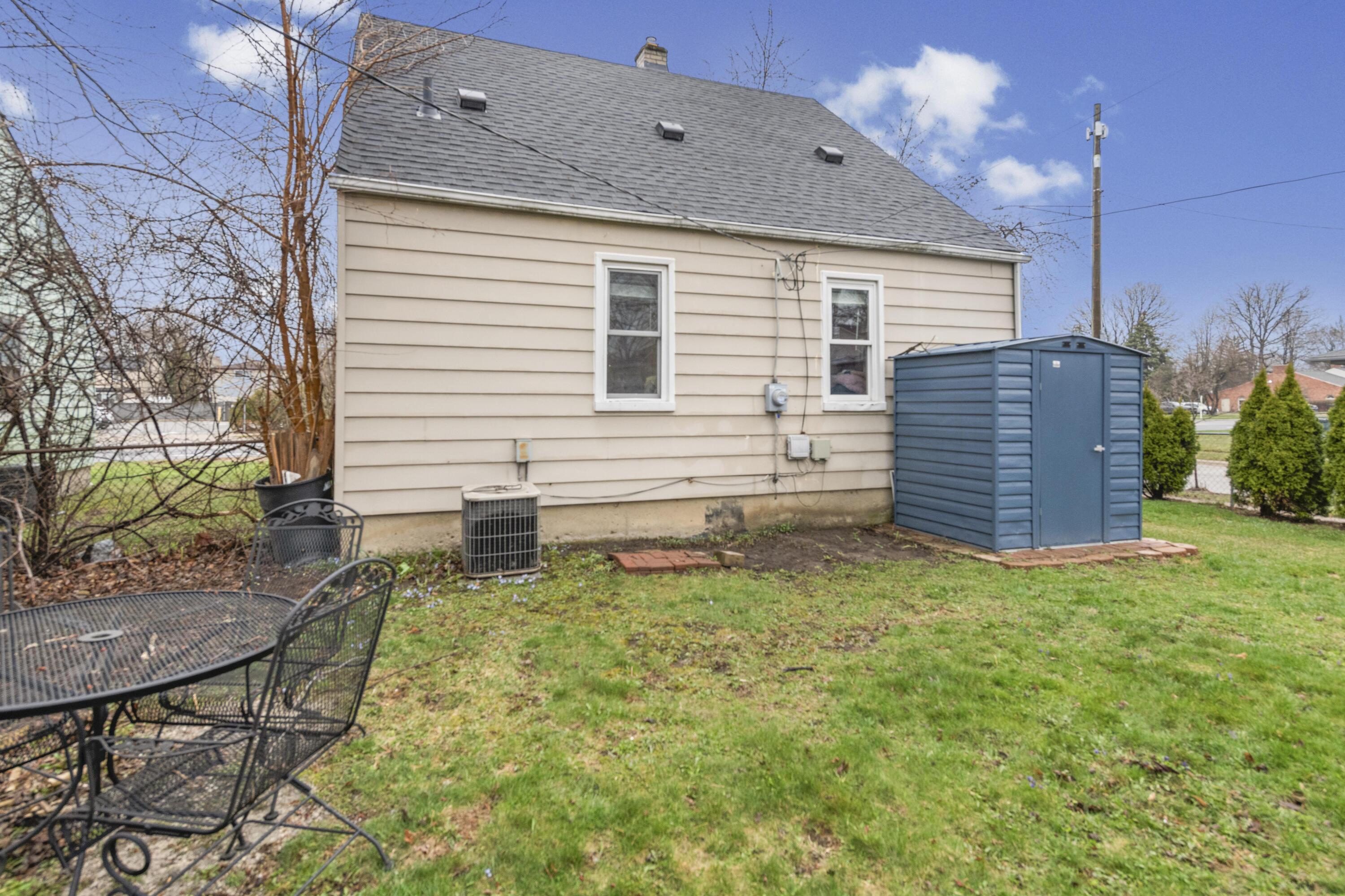 3992 Greenfield Road Berkley, MI 48072 - Photo 8 of 30 3992 Greenfield Road - HD Drone Photogra